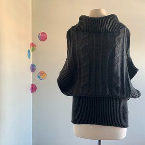 LUCCI Slouchy Cowl Neck Cable Knit Relaxed Cowl Neck Sweater small